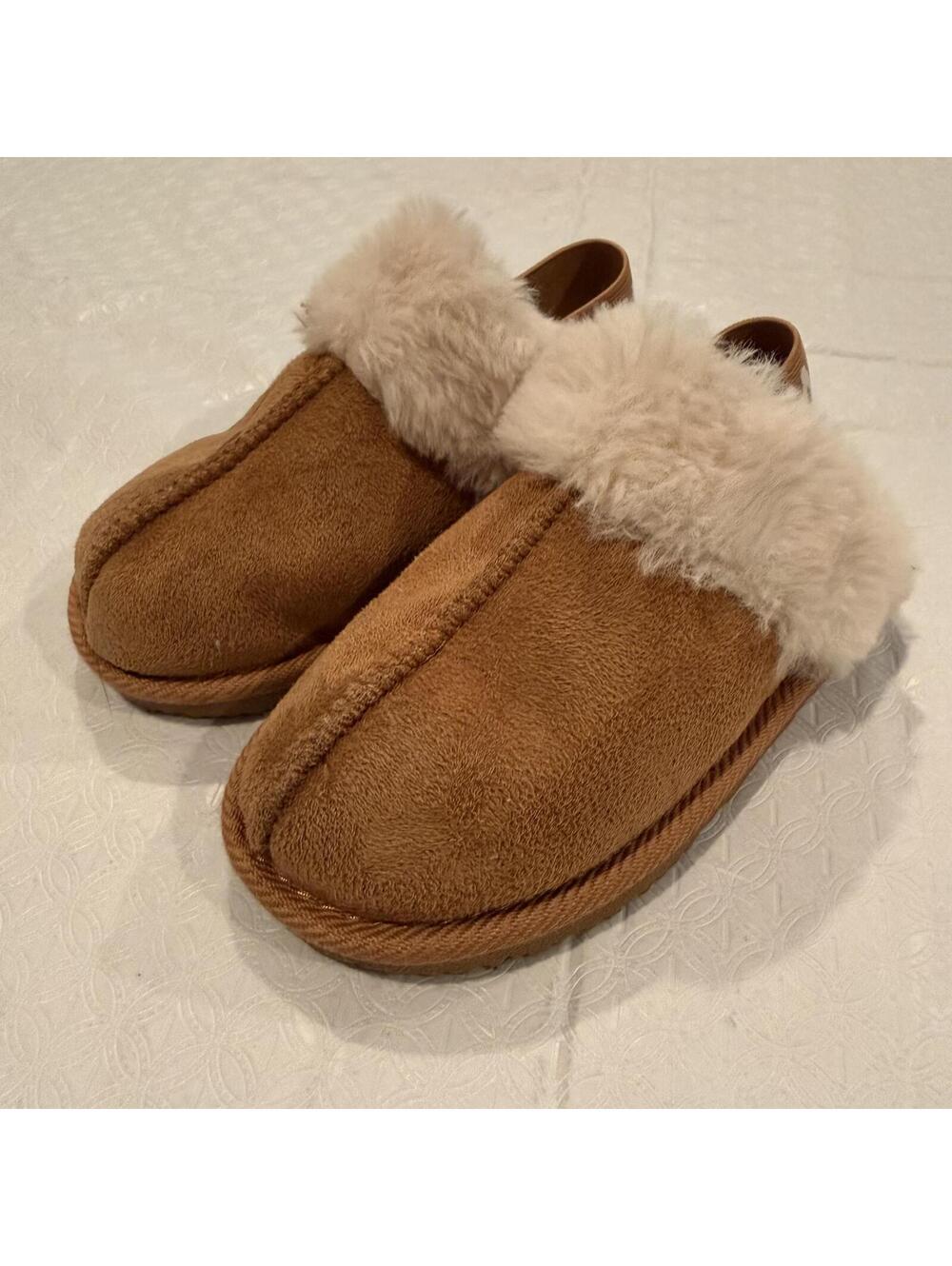 Brown Faux Suede Slip-On Slippers with Faux Fur Trim and Elastic Back Strap